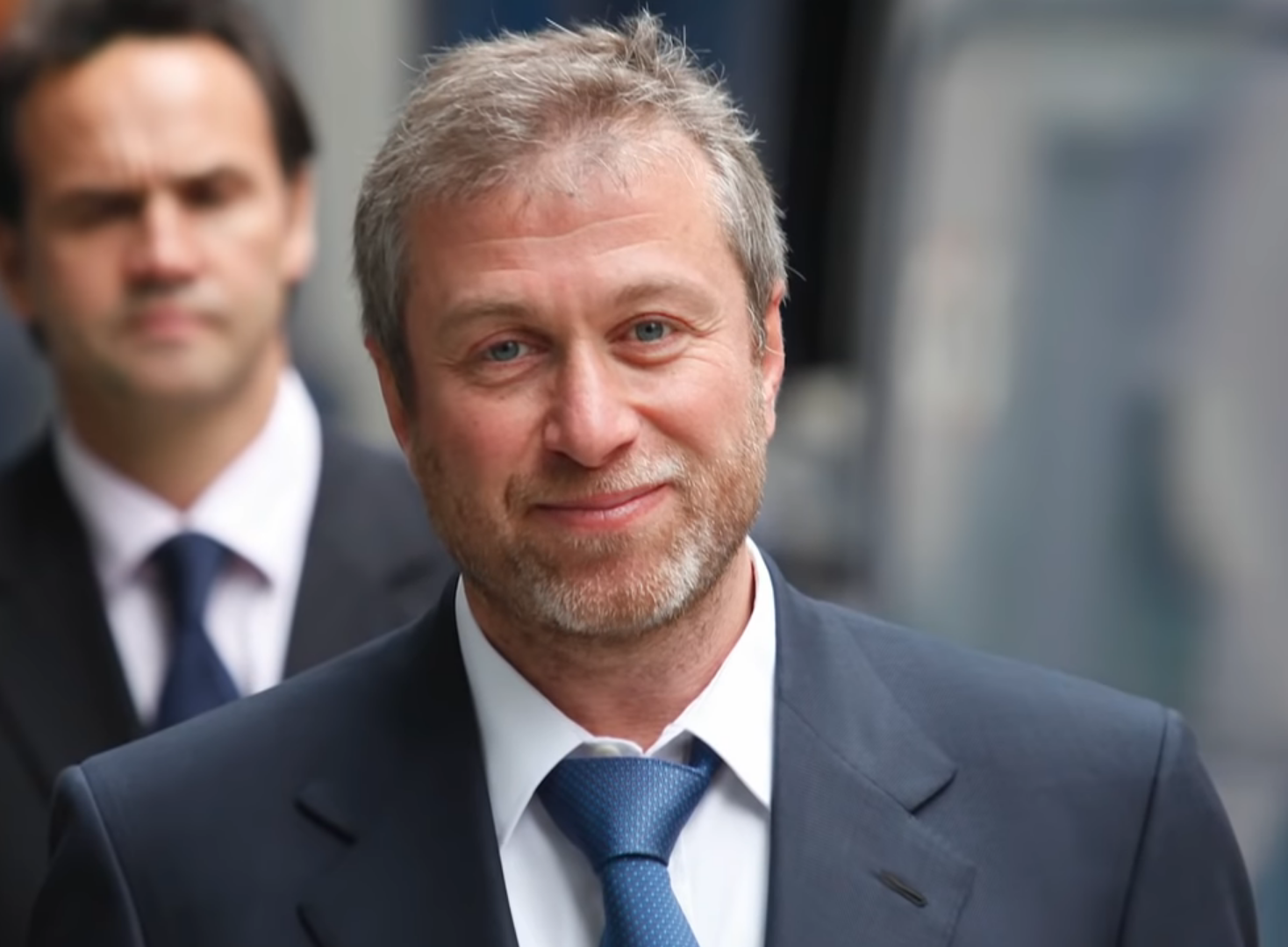 U.S. insists on imposing sanctions against Abramovich